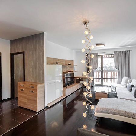 Tampa Gardens Apartments - Adults Only Брашов Екстер'єр фото