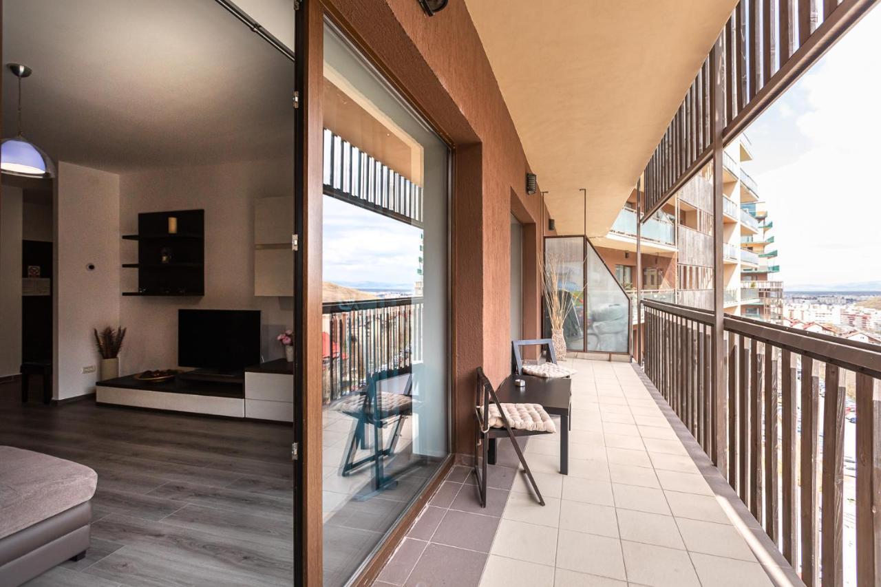 Tampa Gardens Apartments - Adults Only Брашов Екстер'єр фото