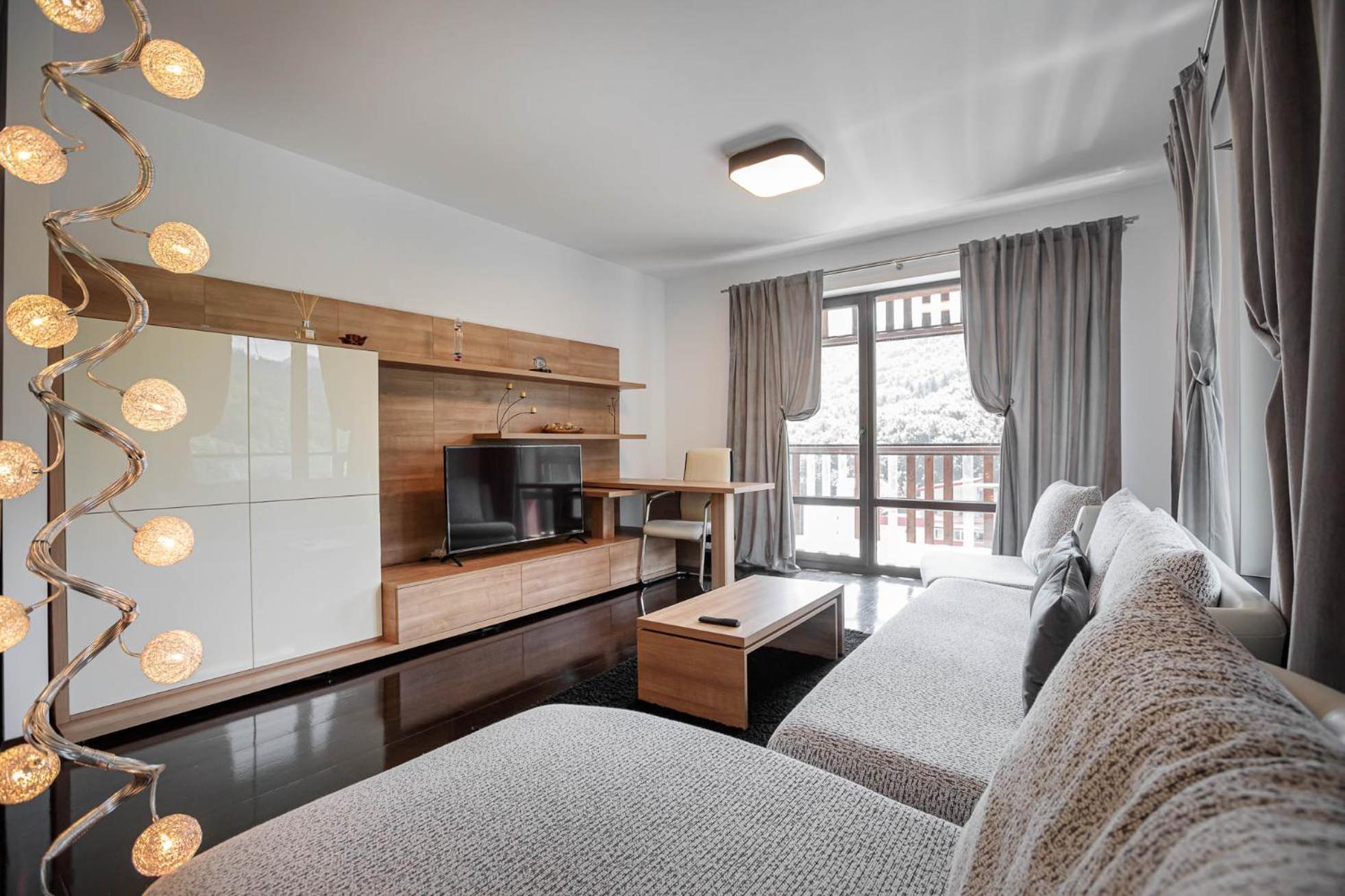 Tampa Gardens Apartments - Adults Only Брашов Екстер'єр фото